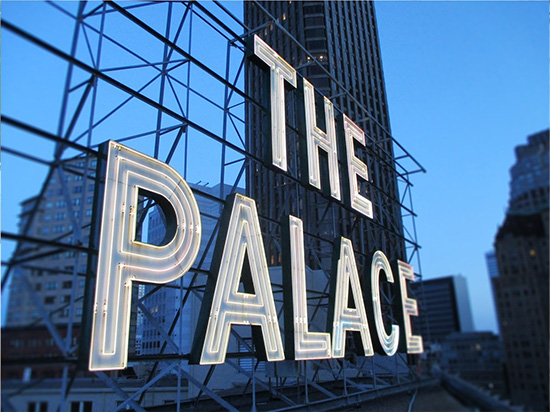 Görünürlüğü artırmak ve markanızı ön plana çıkarmak için en etkili yöntemlerden biri çatı duvar tabelasıdır. 