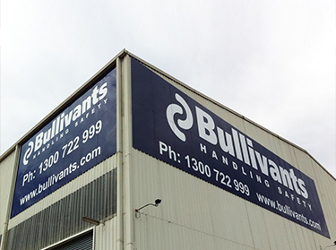 Kompozit Tabela, modern reklamcılığın en dayanıklı ve estetik çözümlerinden biridir.