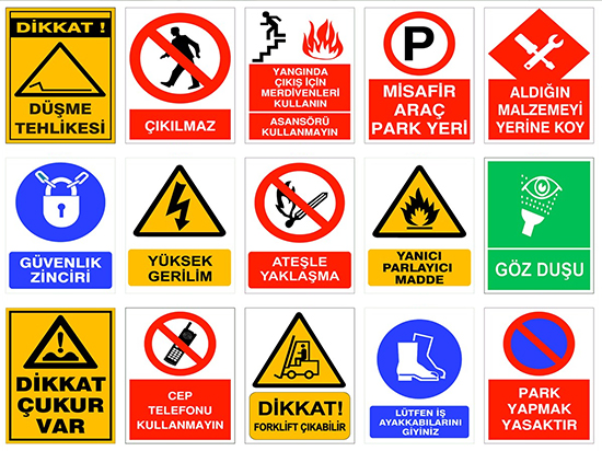 Açık hava reklamcılığı firmaları, uyarı ve yönlendirme tabelalarının yanı sıra şirketlerin marka bilinirliğini artırmak için çeşitli hizmetler sunar.